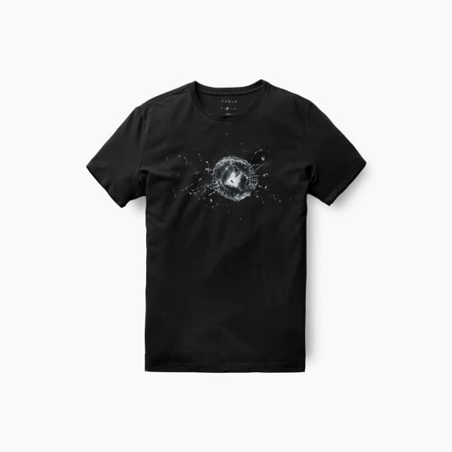 men_cybertruck_bulletproof_tee